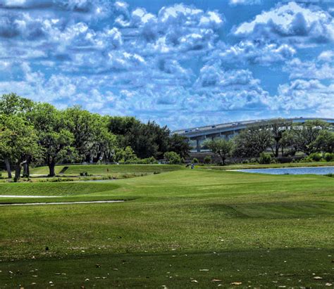 charleston city golf course and academy.